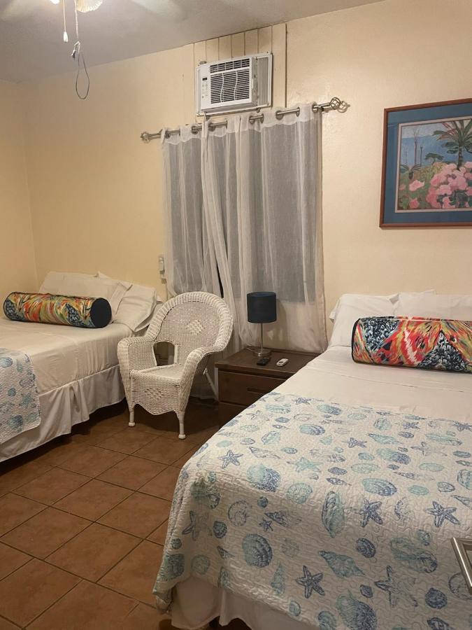 Midtown Guest House Charlotte Amalie Extérieur photo