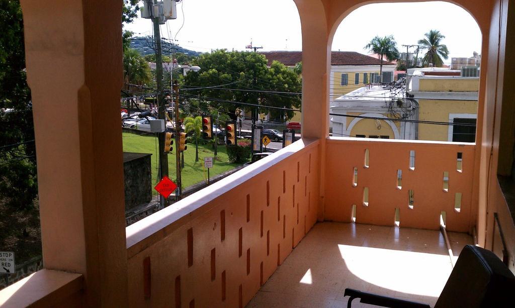 Midtown Guest House Charlotte Amalie Extérieur photo
