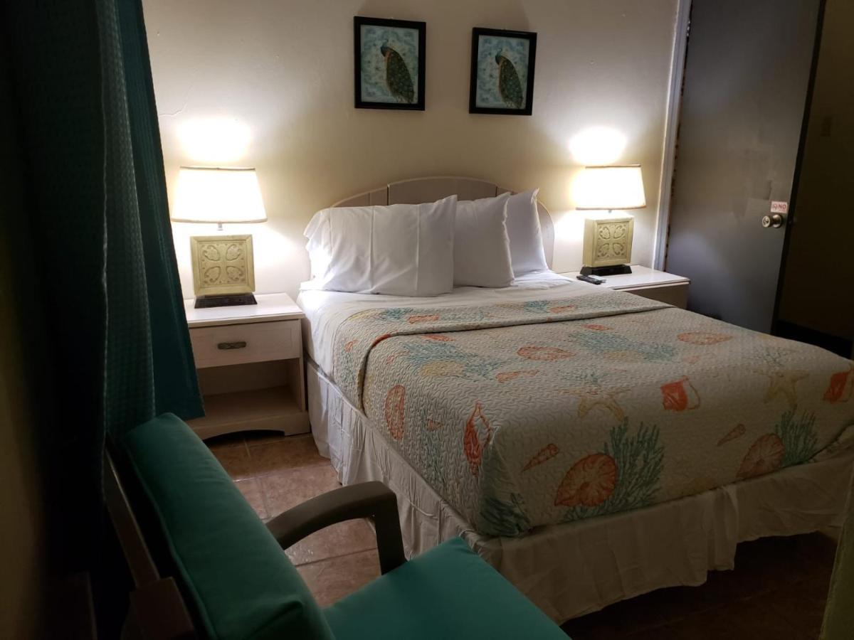 Midtown Guest House Charlotte Amalie Extérieur photo
